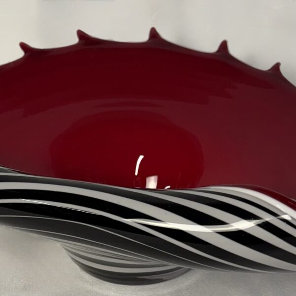 Stunning  Handblown Zebra Glass Conch By Józefina - Image 2