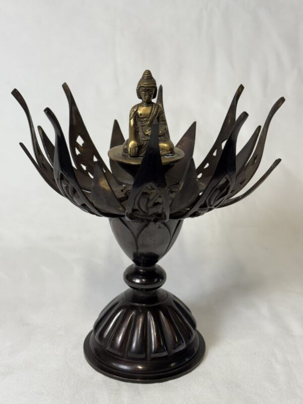 Lotus revealing Buddha