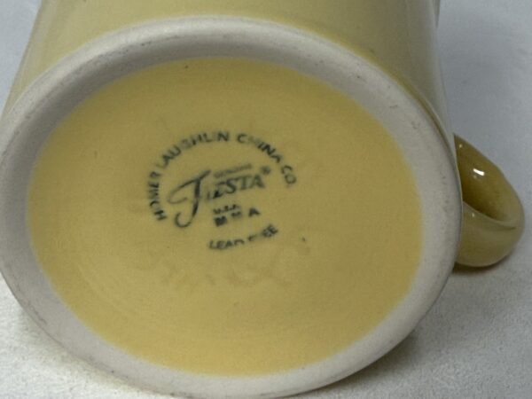 Fiesta Yellow Tom & Jerry Ring Handle Mug - Image 2