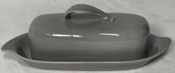 Curvy MCM Casual California Pottery Vernonware Butter Dish - Image 2