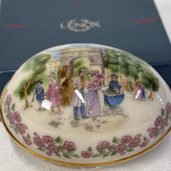1985 Lenox Limited Edition Porcelain Easter Egg Paris Scene - Image 2