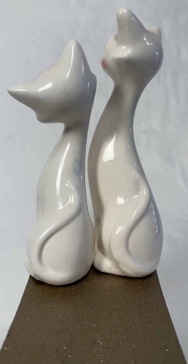 Pretty pair of MCM kitties - Image 4