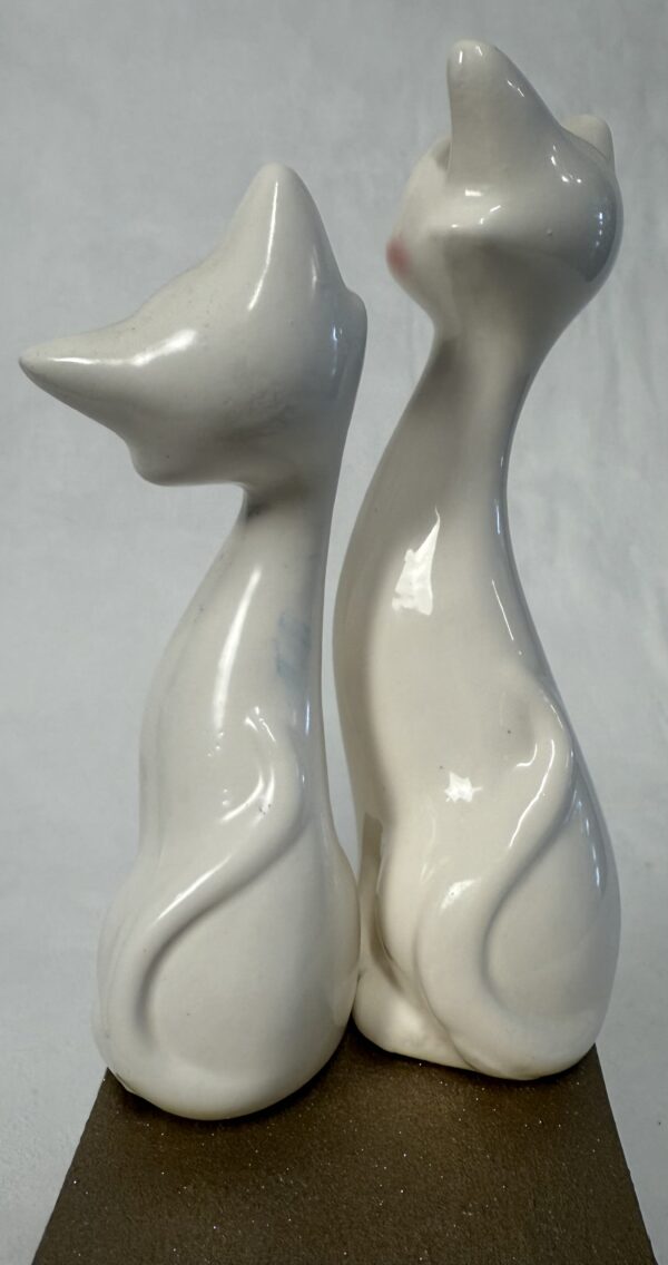 Pretty pair of MCM kitties - Image 6