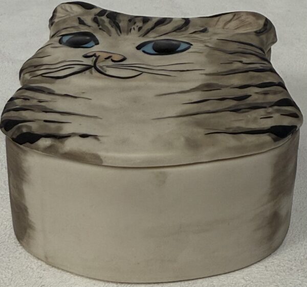 Blue-eyed kitty trinket box - Image 3