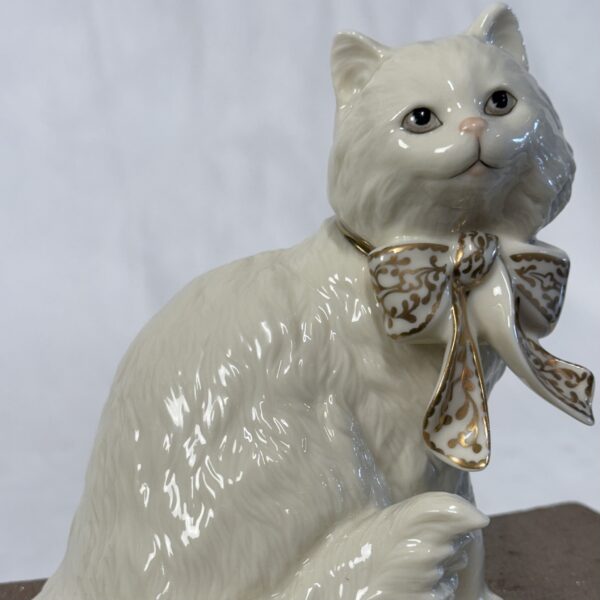 Sitting Pretty Kitty by Lenox