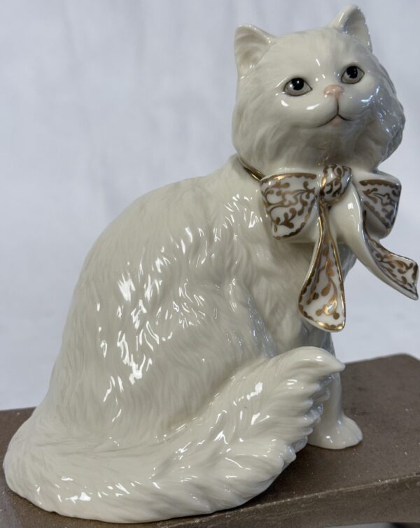 Sitting Pretty Kitty by Lenox - Image 3