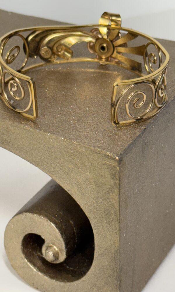 Gorgeous 1940s Harry Iskin Art Deco Bracelet/Arm Cuff - Image 8