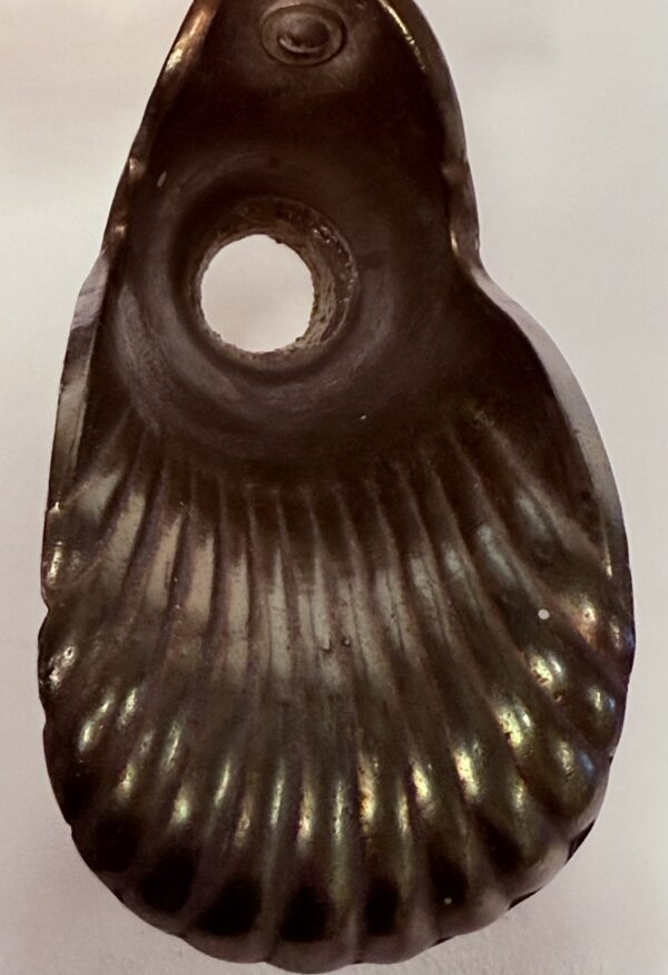 Ornate brass cherub ewer serving  handle & spout - Image 3
